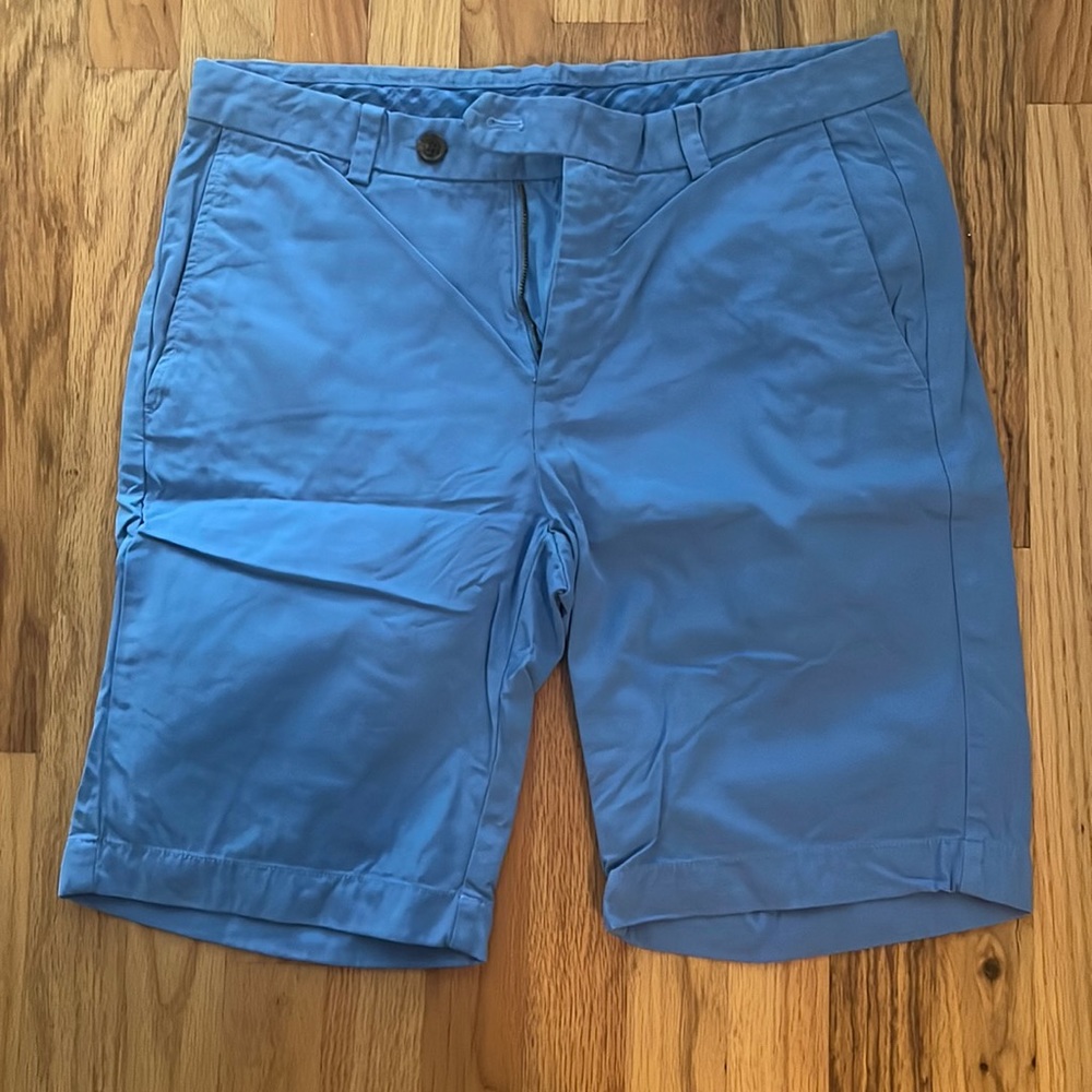Brooks brothers men’s shorts light blue size 32
